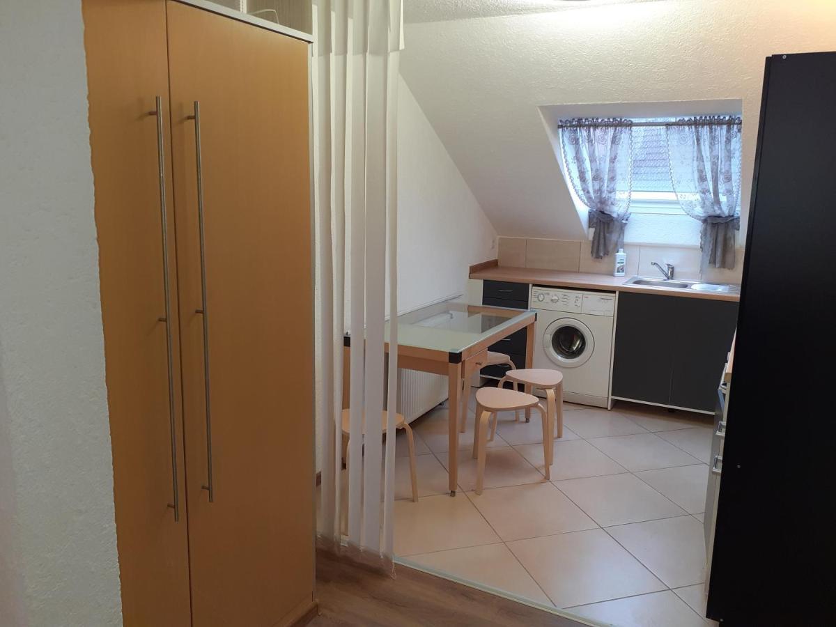 Apartment City Metzingen Ρόιτλινγκεν Εξωτερικό φωτογραφία